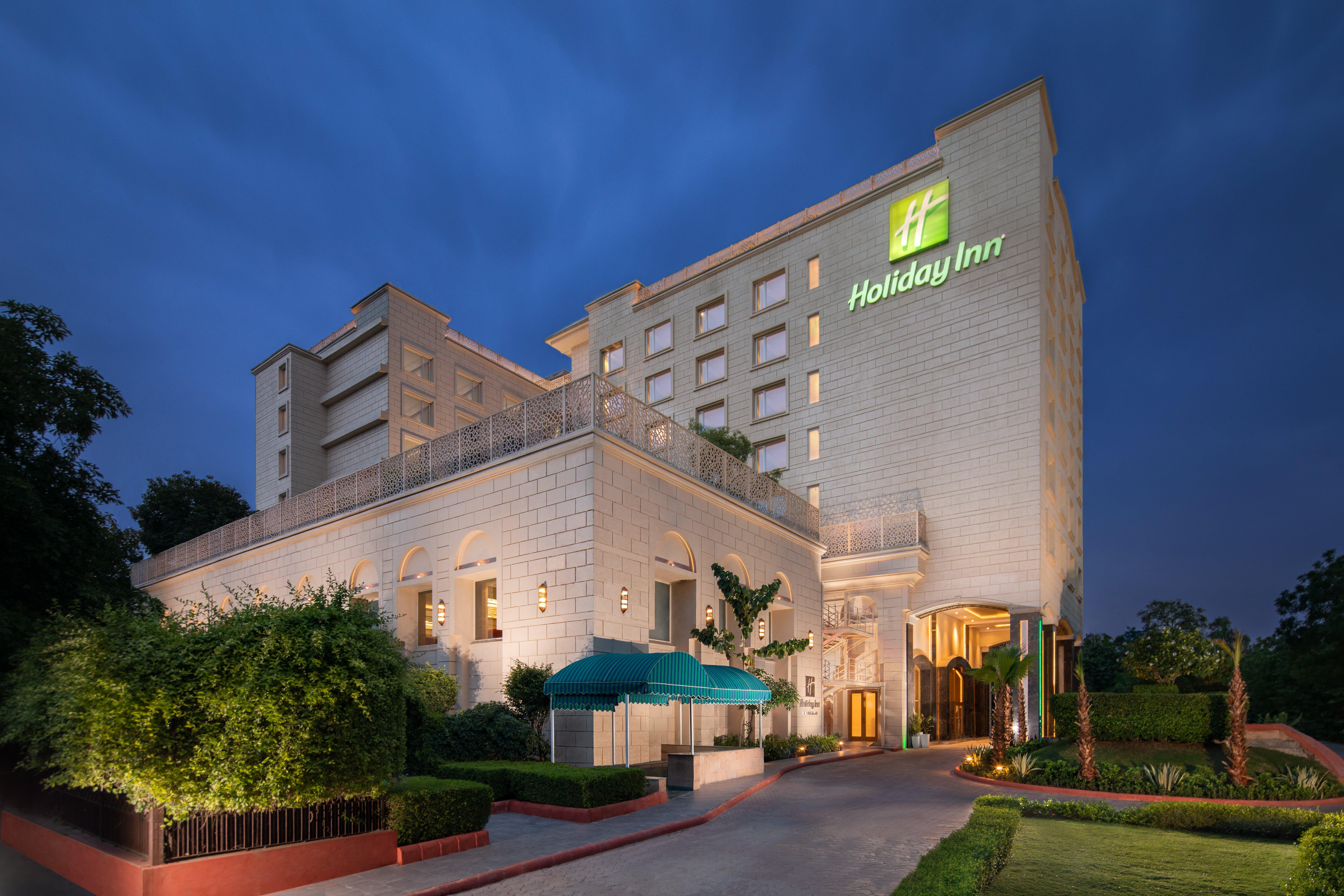 Holiday Inn Agra MG Road an IHG Hotel Bagian luar foto Holiday Inn New Delhi